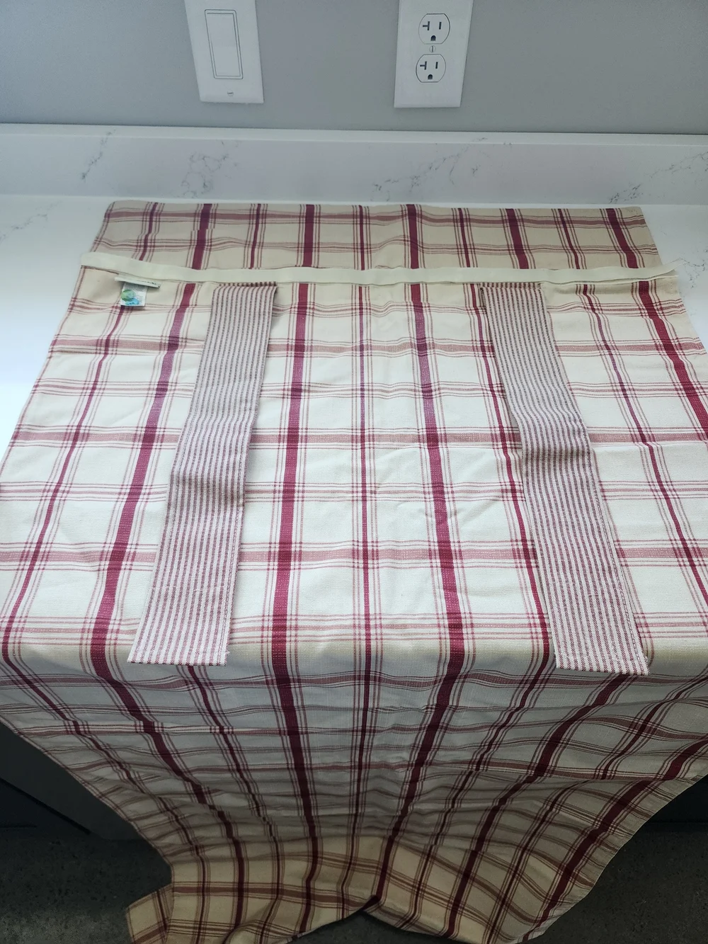 Waverly Frech Door Fabric Roll Up Shade Crimson & Cream (2 Panels)